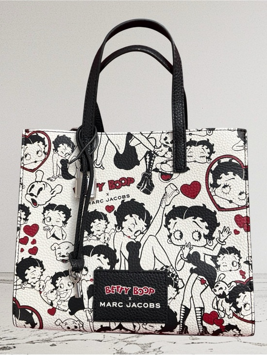 Marc Jacobs Handbags - Marc Jacobs White, Black & Red Betty Boop Graphic Tote